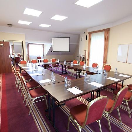 Hotel Twins II Warsaw Ngoại thất bức ảnh