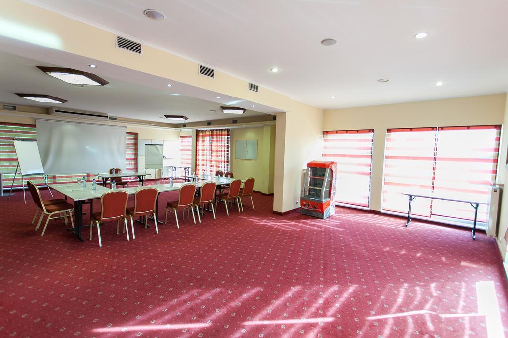 Hotel Twins II Warsaw Ngoại thất bức ảnh