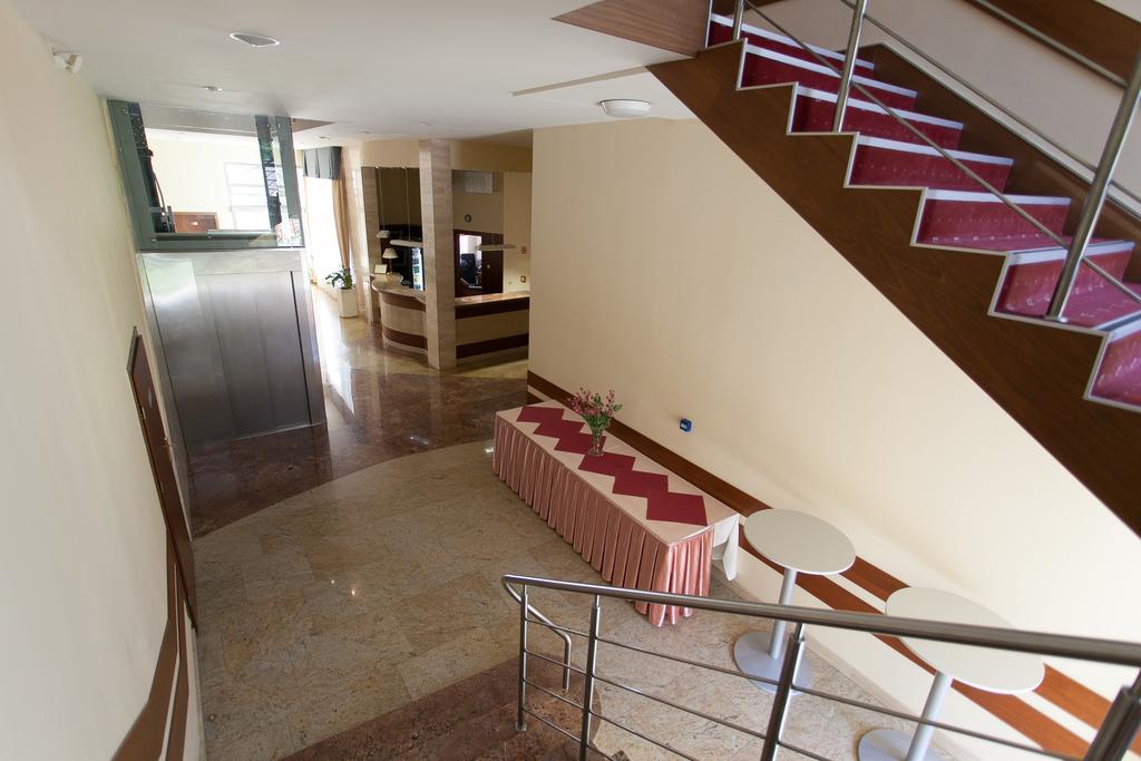 Hotel Twins II Warsaw Ngoại thất bức ảnh