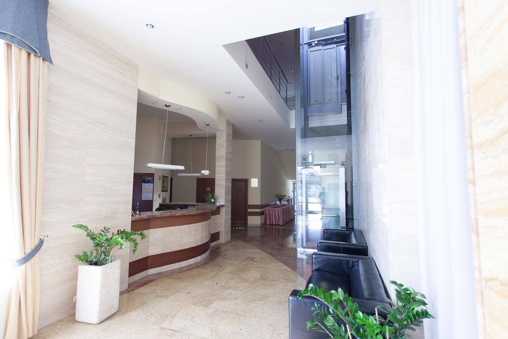 Hotel Twins II Warsaw Ngoại thất bức ảnh
