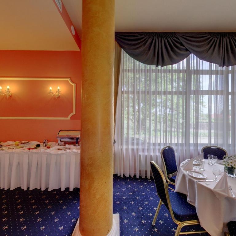 Hotel Twins II Warsaw Ngoại thất bức ảnh
